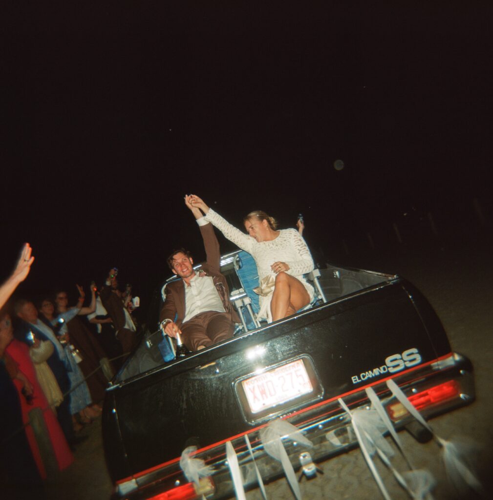 whalehead club photos of bride and groom in vintage car